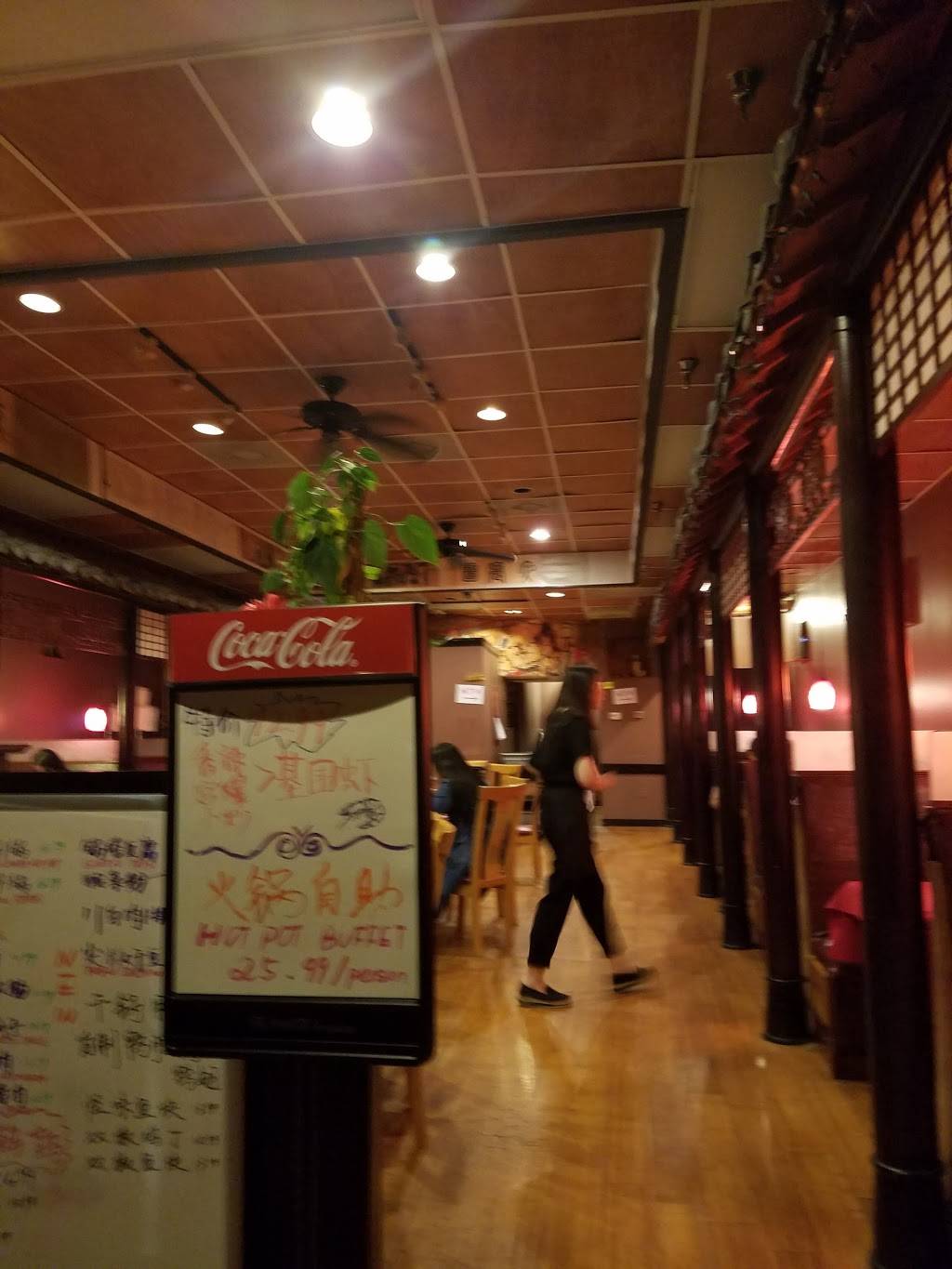 Fushia | restaurant | 15317 Amberly Dr, Tampa, FL 33647, USA | 8139036705 OR +1 813-903-6705