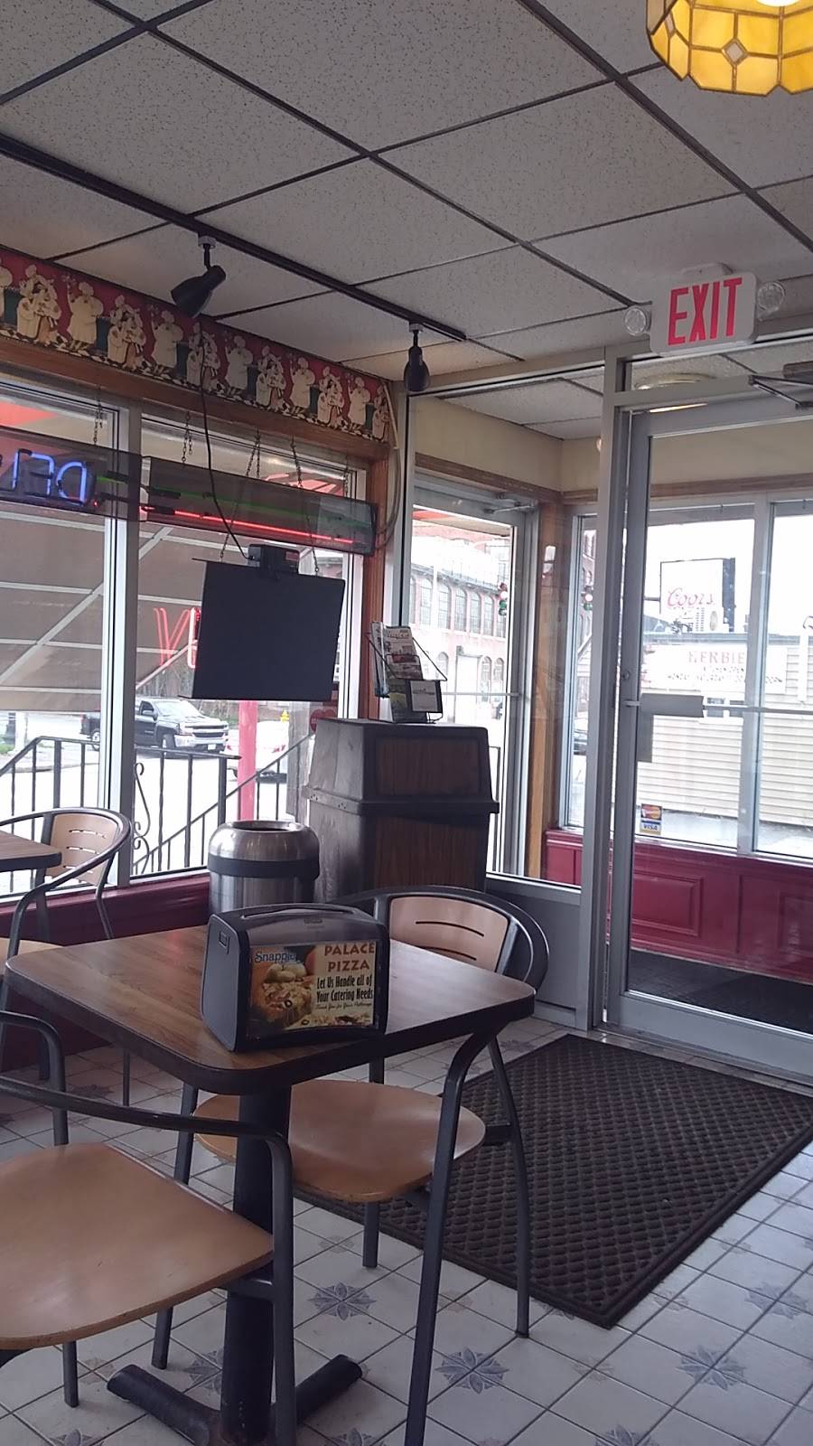 Palace Pizza | restaurant | 1032 Southbridge St, Worcester, MA 01610, USA | 5087926222 OR +1 508-792-6222