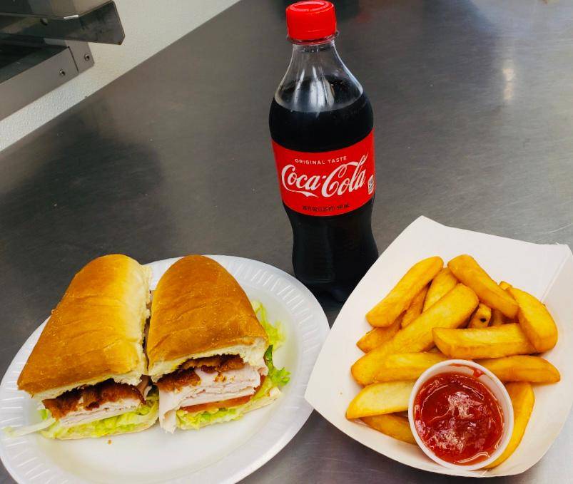 Mustachios Pizzeria | restaurant | 2701 Elmwood Ave, Buffalo, NY 14217, USA | 7168748909 OR +1 716-874-8909