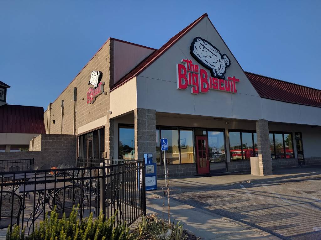 The Big Biscuit | restaurant | 6332 NW Barry Rd, Kansas City, MO 64154, USA | 8163268838 OR +1 816-326-8838