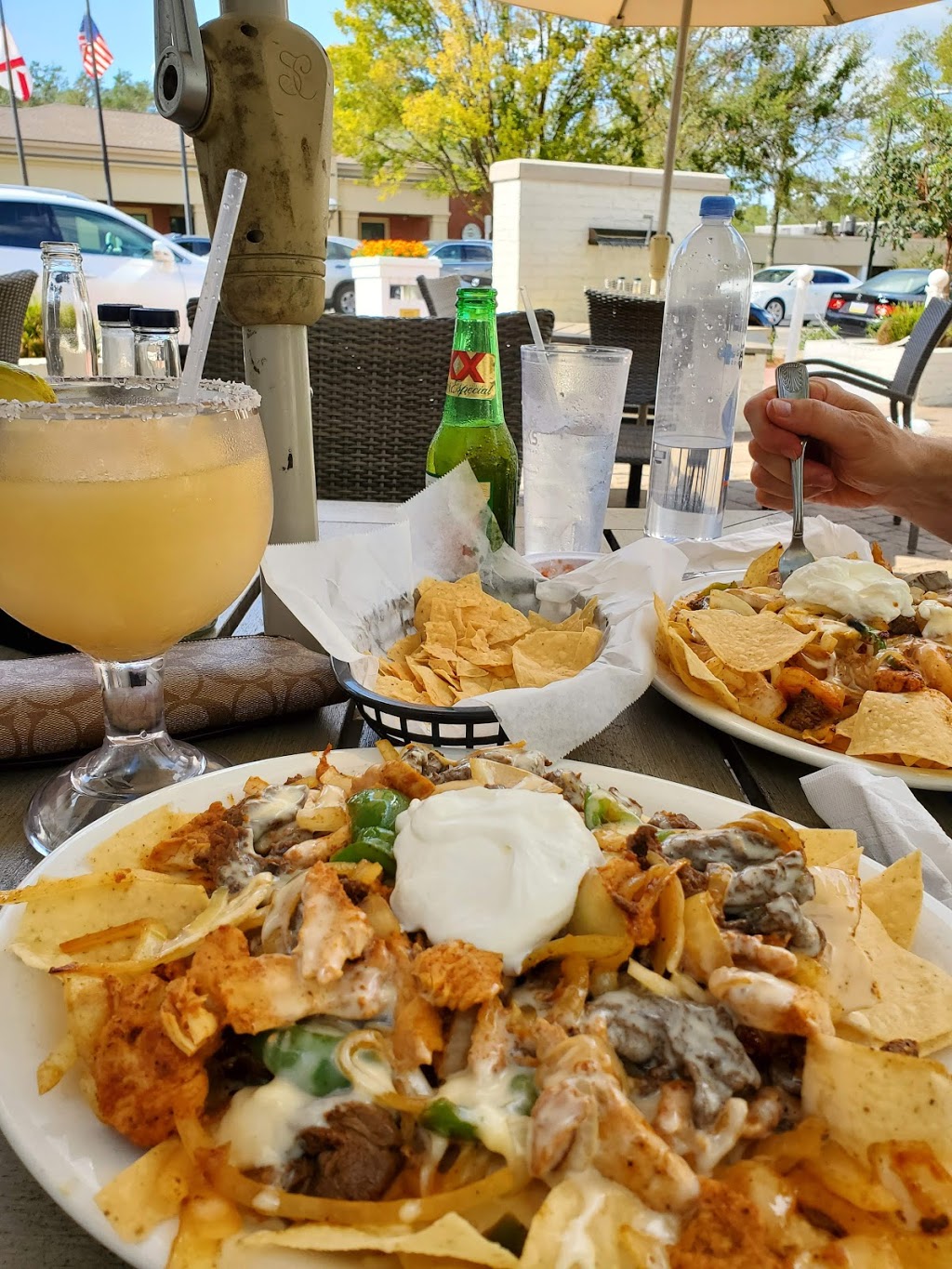 Cactus Cantina of Fairhope | restaurant | 108 N Section St #2431, Fairhope, AL 36532, USA | 2515179896 OR +1 251-517-9896