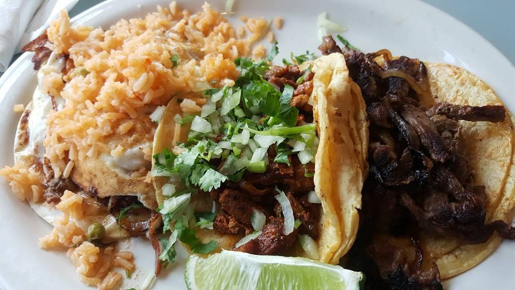 El Norteno | restaurant | 206 E State Rd, Island Lake, IL 60042, USA | 8474698401 OR +1 847-469-8401