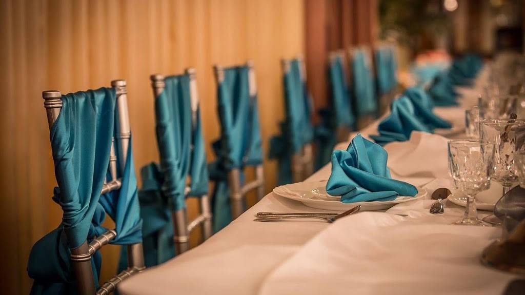 Lone Tree Manor Banquet Hall & Catering | restaurant | 7730 N Milwaukee Ave, Niles, IL 60714, USA | 8479670966 OR +1 847-967-0966