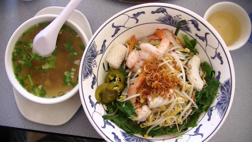 Pho Bac Restaurant | restaurant | 4897 Buford Hwy NE, Chamblee, GA 30341, USA | 7709864273 OR +1 770-986-4273