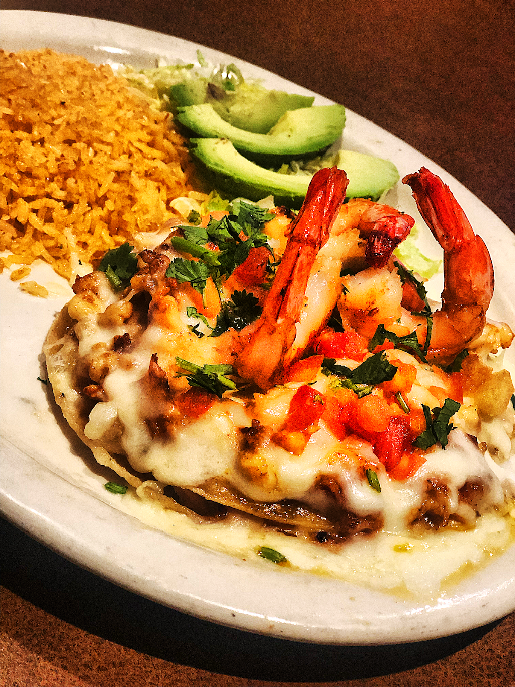 El Burrito Mexican Restaurant | restaurant | 2400 N Main St, Liberty, TX 77575, USA | 9362538195 OR +1 936-253-8195