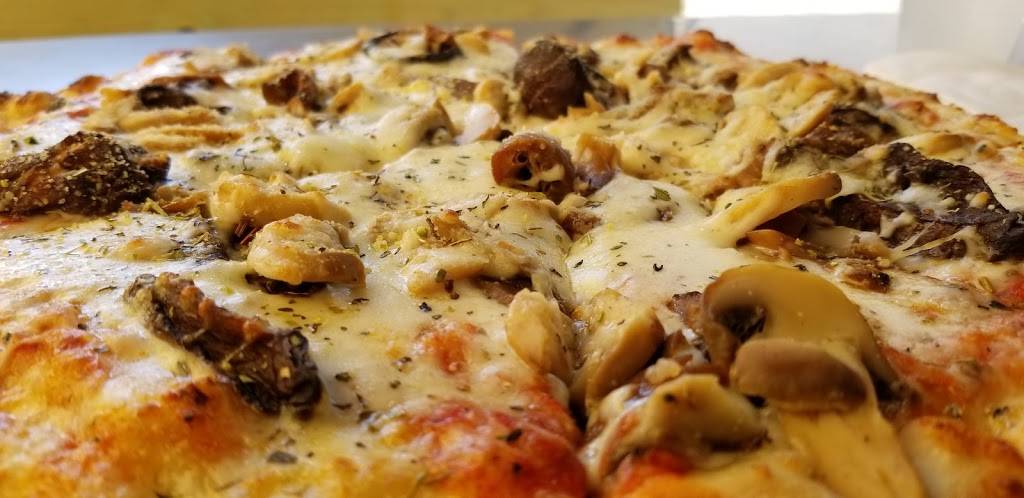 Magellan’s On Main Street | restaurant | 370 W Main St, Waukesha, WI 53186, USA | 2625420420 OR +1 262-542-0420