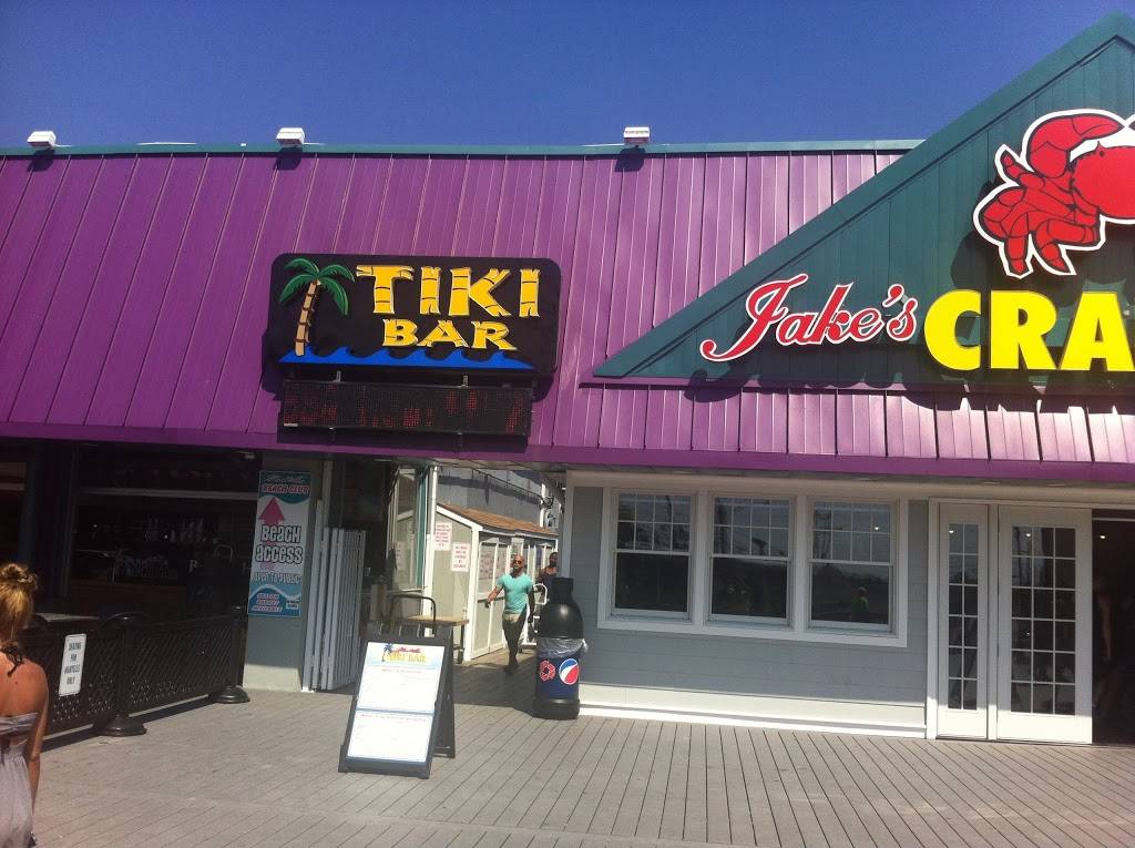 Martells Tiki Bar | restaurant | 308 Boardwalk, Point Pleasant Beach, NJ 08742, USA | 7328920131 OR +1 732-892-0131