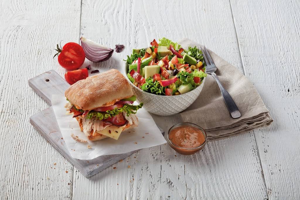 Boston Market | restaurant | 1000 E Pittsburgh St, Greensburg, PA 15601, USA | 7248389864 OR +1 724-838-9864