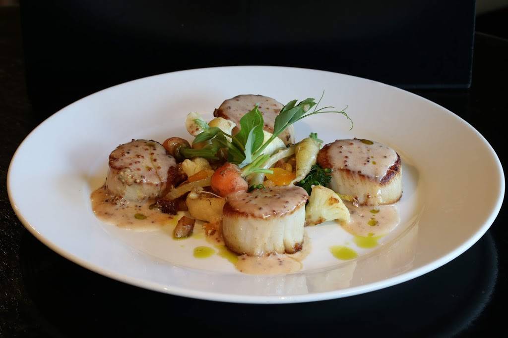 SLAY Steak + Fish House | restaurant | 1141 Manhattan Ave, Manhattan Beach, CA 90266, USA | 3105040902 OR +1 310-504-0902