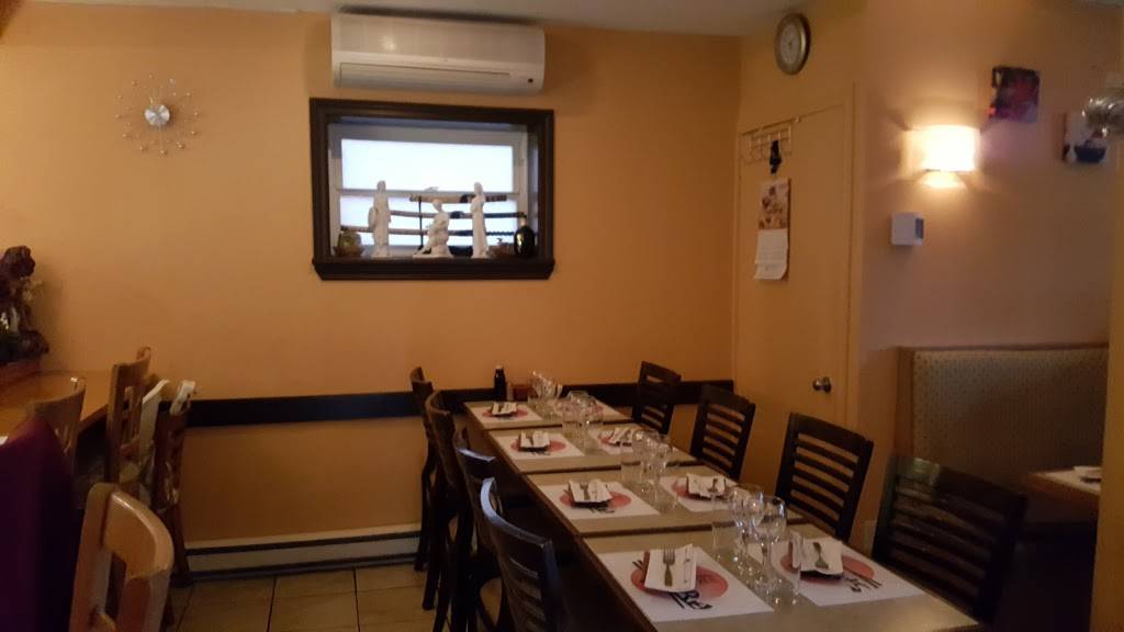 Restaurant Sakura Sushi Bar | restaurant | 17 Rue Gill, Granby, QC J2G 5C5, Canada | 4503780805 OR +1 450-378-0805