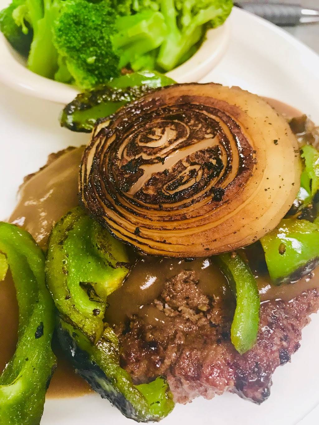 Anna Wesleys Restaurant | restaurant | 28 Chase St, Byhalia, MS 38611, USA | 6628500028 OR +1 662-850-0028