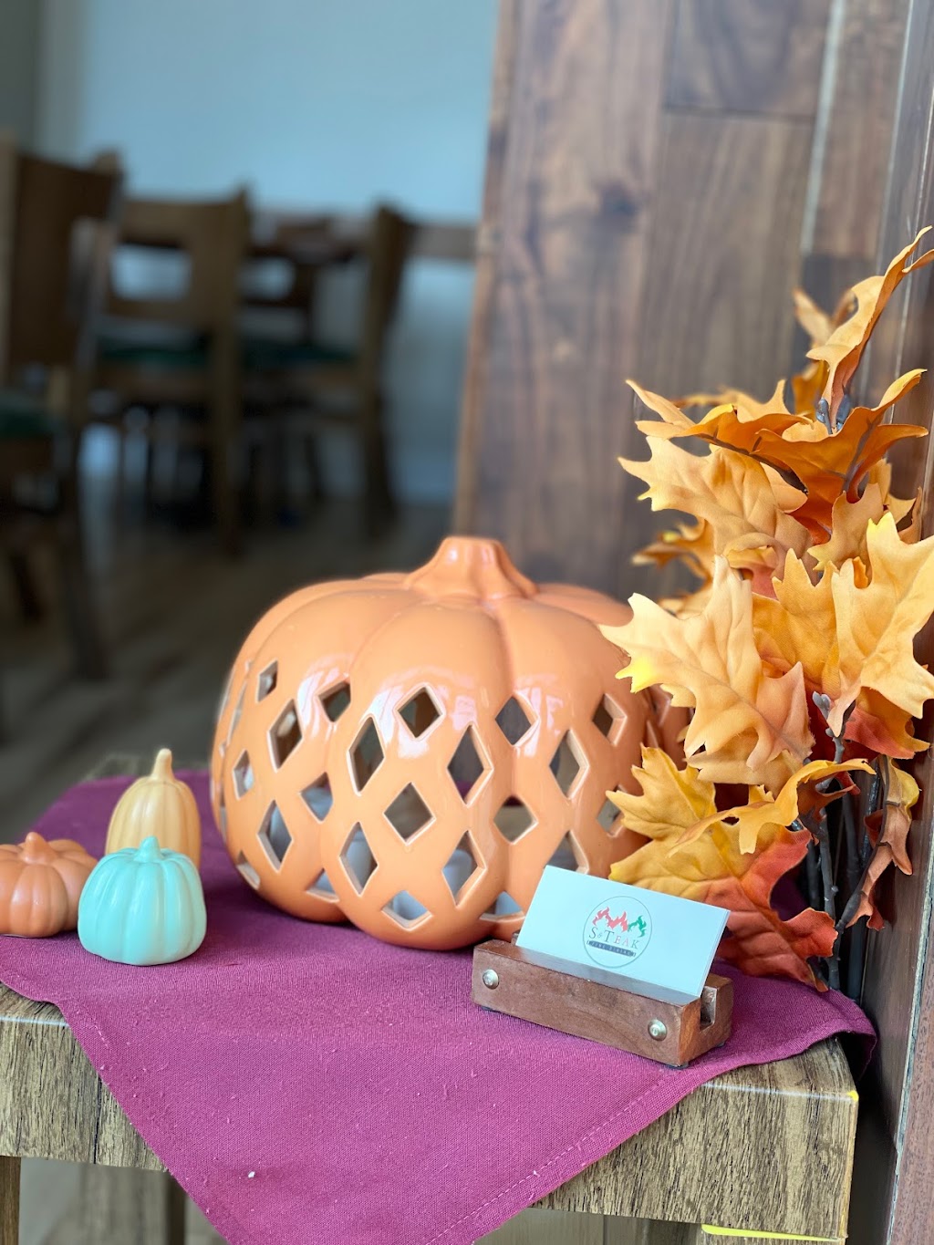 S & Teak Fine Dining | restaurant | 2246 W Armitage Ave, Chicago, IL 60647, USA | 7737998985 OR +1 773-799-8985