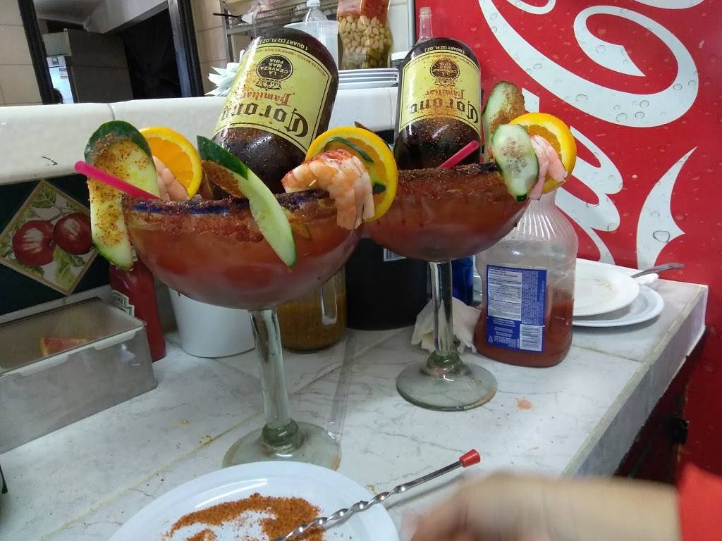 La Perla del Pacifico Oakland | restaurant | 4149 Foothill Blvd, Oakland, CA 94601, USA | 5102616671 OR +1 510-261-6671