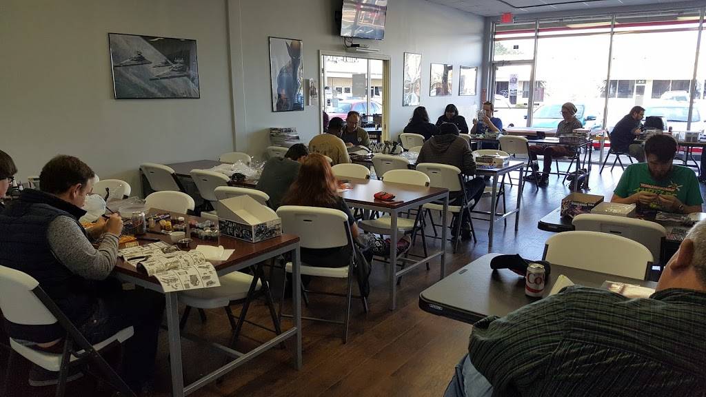 Lucky Dice Cafe | restaurant | 7914 Memorial Pkwy SW Suite B7, Huntsville, AL 35802, USA | 2568018187 OR +1 256-801-8187