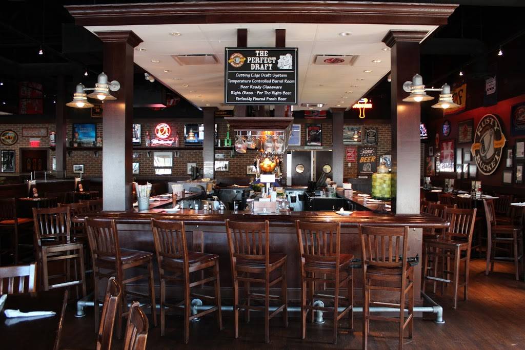 Rusty Bucket Restaurant and Tavern | restaurant | 15400 Sheldon Rd, Northville, MI 48168, USA | 7342549699 OR +1 734-254-9699