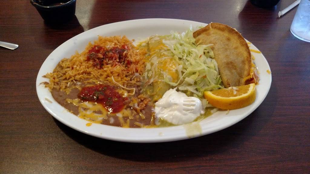 Lolitas Authentic Cuisine | restaurant | 9580 Oak Ave Pkwy # 12D, Folsom, CA 95630, USA | 9169877300 OR +1 916-987-7300