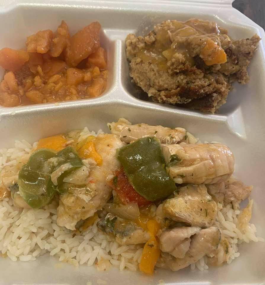 Freddie bees Soul Food | restaurant | 2350 FL-46, Sanford, FL 32771, USA | 4078783709 OR +1 407-878-3709