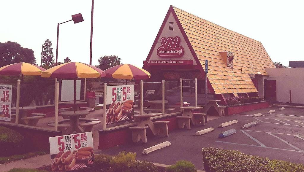 Wienerschnitzel | restaurant | 18012 Beach Blvd, Huntington Beach, CA 92646, USA | 7148479400 OR +1 714-847-9400