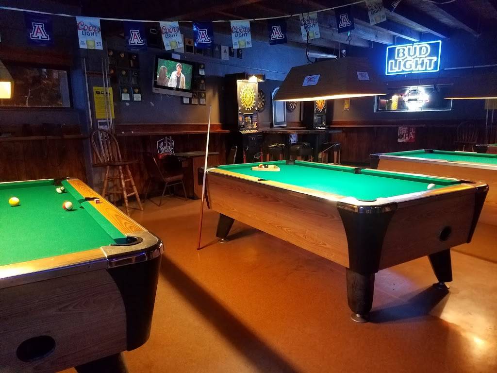The Dive - Bar & Kitchen | restaurant | 5801 S Palo Verde Rd, Tucson, AZ 85706, USA | 5203674649 OR +1 520-367-4649