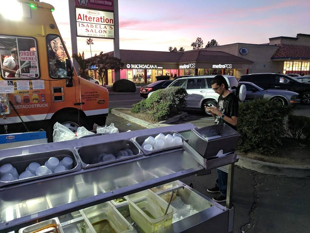 Leos Tacos Truck | restaurant | 15421 Parthenia St, North Hills, CA 91343, USA | 3233462001 OR +1 323-346-2001