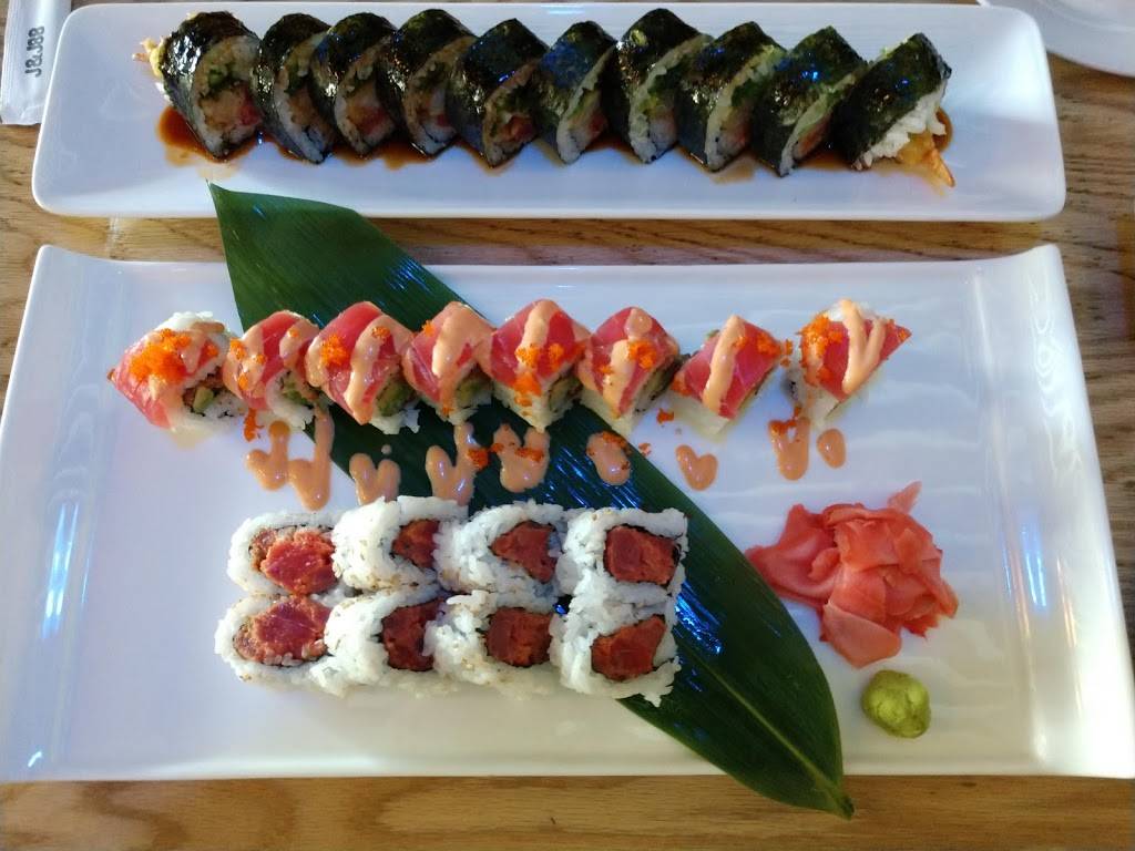 Blue Coast Asian Cuisine | restaurant | 8298 Champions Gate Blvd, Davenport, FL 33896, USA | 4074792023 OR +1 407-479-2023