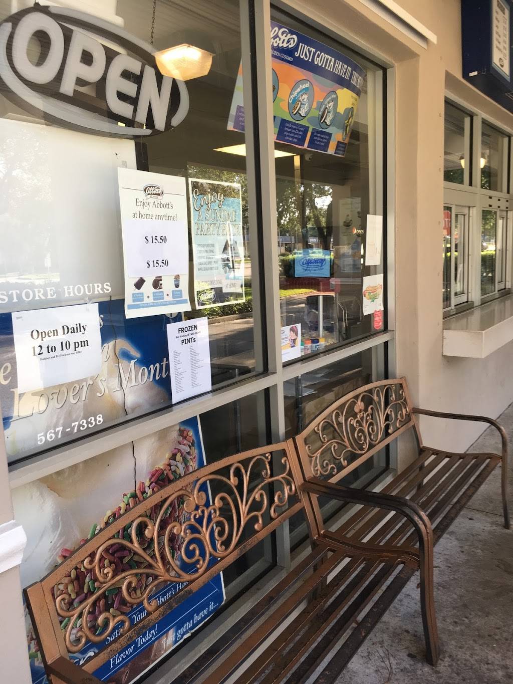 Abbotts Frozen Custard | restaurant | 4140 20th St, Vero Beach, FL 32960, USA | 7725677338 OR +1 772-567-7338