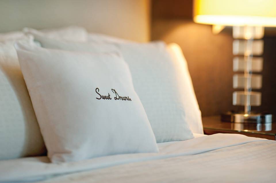 DoubleTree by Hilton Hotel Akron - Fairlawn | cafe | 3150 W Market St, Akron, OH 44333, USA | 3308699000 OR +1 330-869-9000