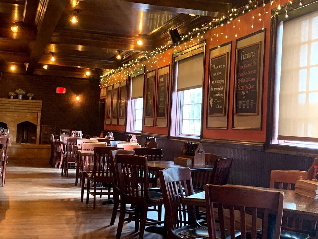 County Grill & Smokehouse | restaurant | 26 E Mercury Blvd, Hampton, VA 23669, USA | 7577230600 OR +1 757-723-0600