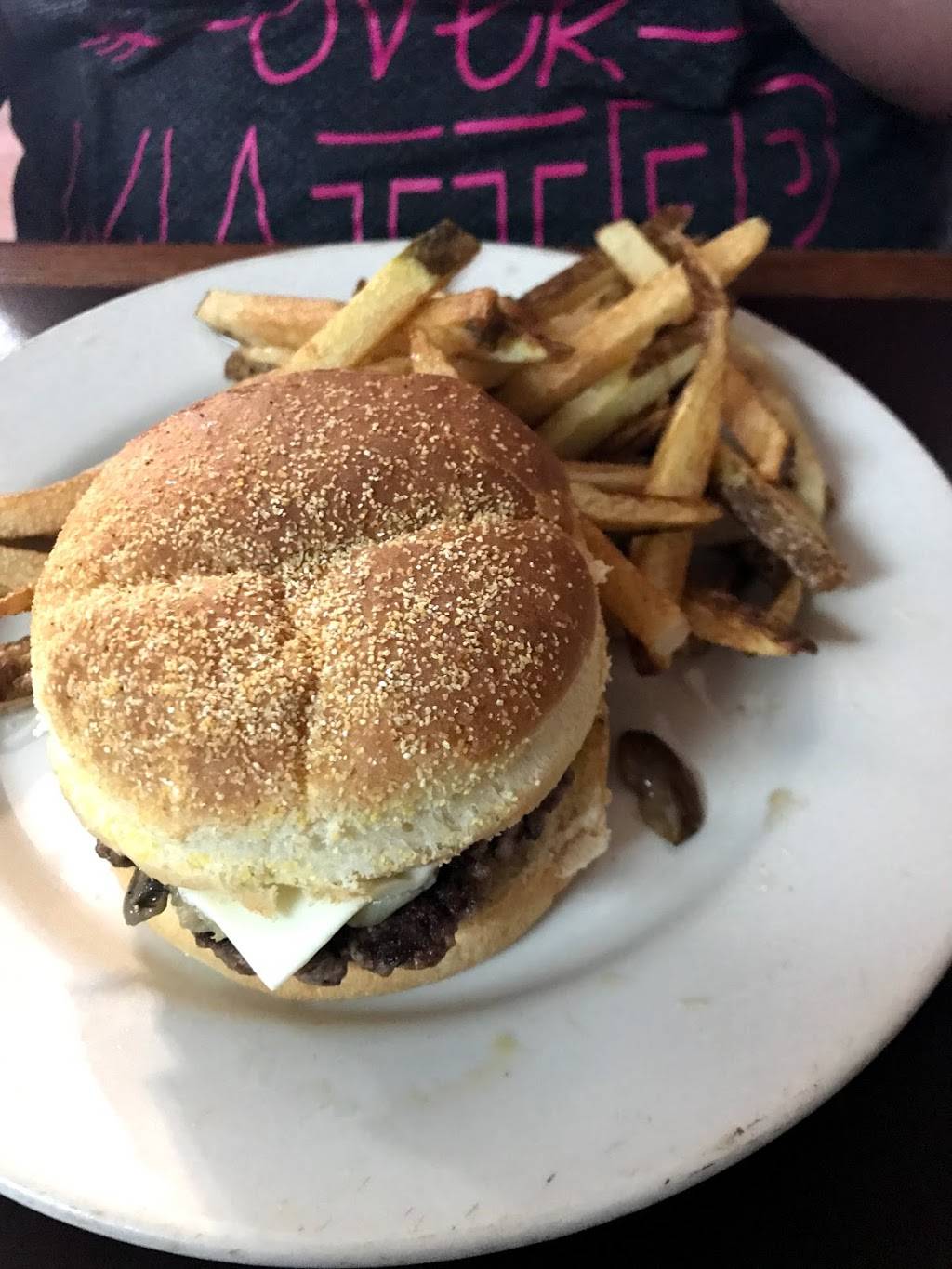 Village Cornerstone Restaurant | restaurant | 180 E Buckeye St, West Salem, OH 44287, USA | 4198534885 OR +1 419-853-4885