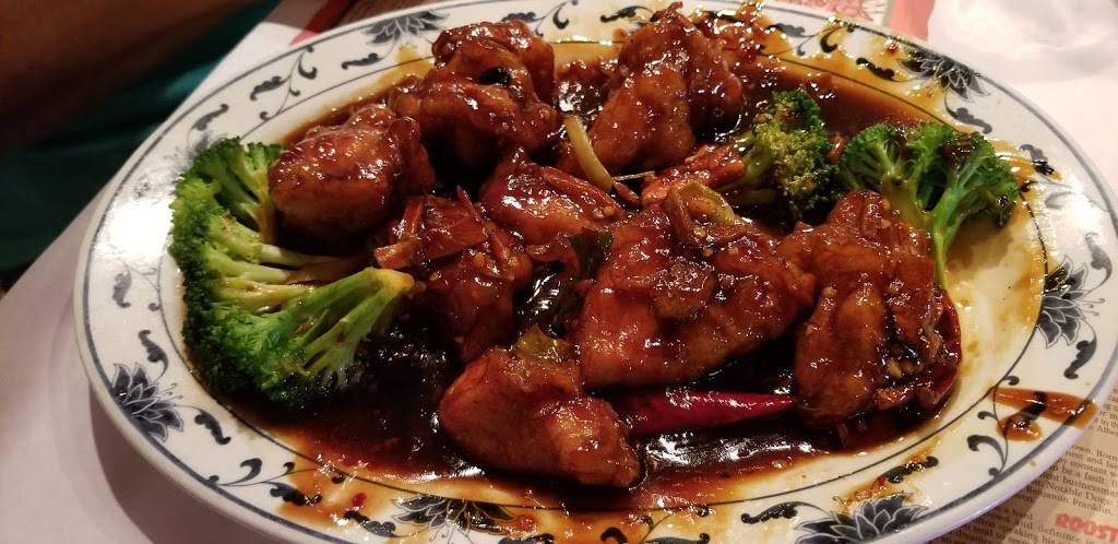 Emperor of China | restaurant | 1010 E Brady St, Milwaukee, WI 53202, USA | 4142718889 OR +1 414-271-8889