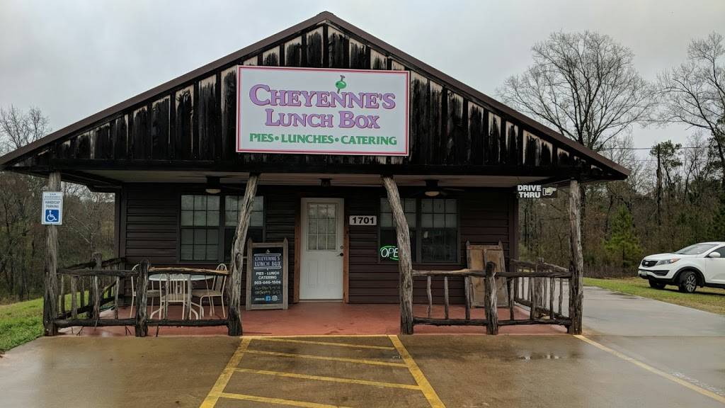 Cheyennes Lunch Box | restaurant | 1501 US-259, Henderson, TX 75654, USA | 9036461506 OR +1 903-646-1506