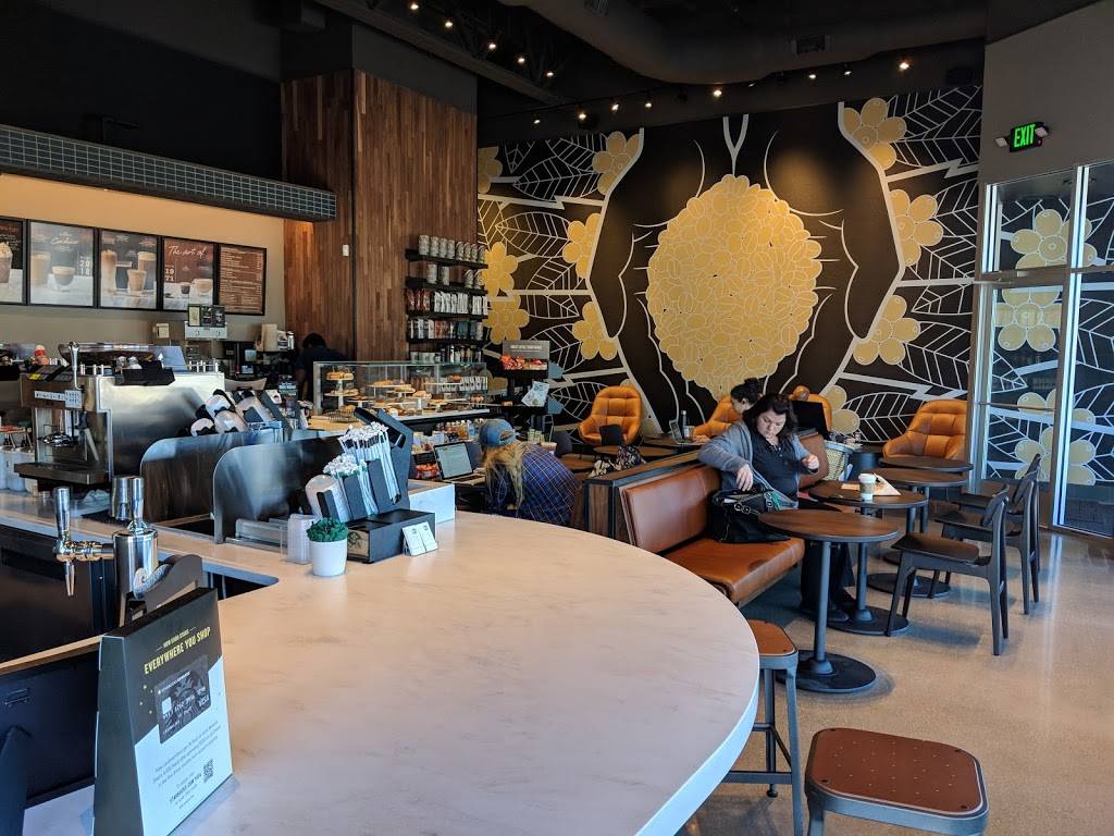 Starbucks | cafe | 26436 Telegraph Rd, Southfield, MI 48033, USA | 2487526921 OR +1 248-752-6921