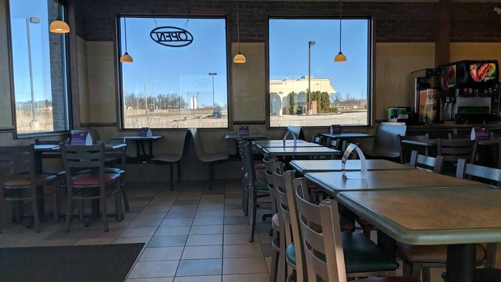 Subway | restaurant | 03102 Mid Toll Boulevard #49, Edon, OH 43518, USA | 4194594367 OR +1 419-459-4367