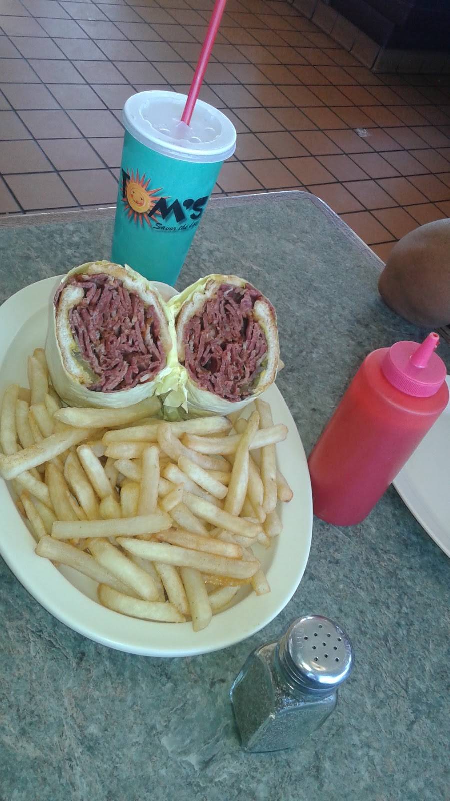 Toms Famous Burgers 11 | restaurant | 8121 State St, South Gate, CA 90280, USA | 3235631717 OR +1 323-563-1717