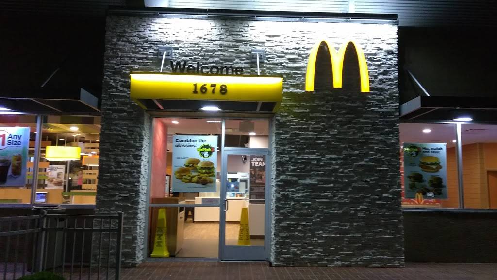 McDonalds | cafe | 1678 W N Orange Blossom Trail, Apopka, FL 32712, USA | 4074641909 OR +1 407-464-1909