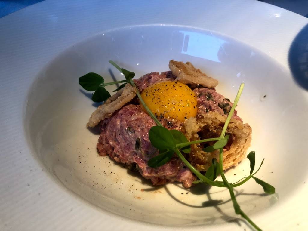 The Village Pub | restaurant | 2967 Woodside Rd, Woodside, CA 94062, USA | 6508519888 OR +1 650-851-9888