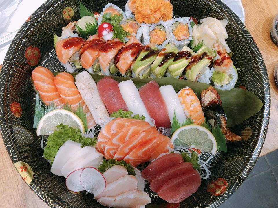Hatsu Sushi (Manitoba St.) | restaurant | 260 Manitoba St, Etobicoke, ON M8Y 4G9, Canada | 6473418822 OR +1 647-341-8822