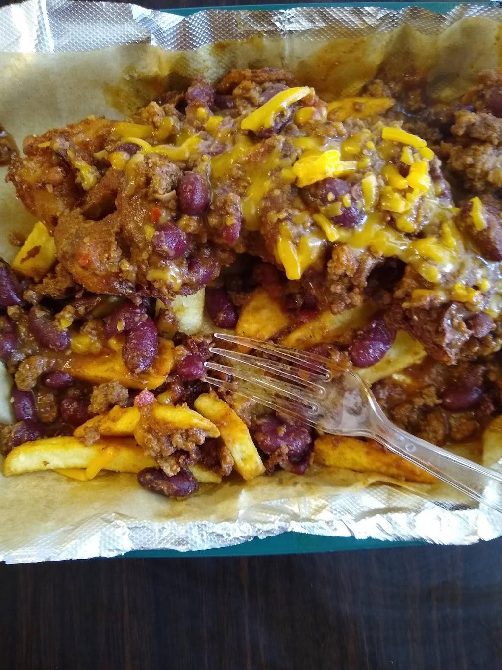 Isaacs World Famous Burgers | restaurant | 7801 N Nebraska Ave, Tampa, FL 33604, USA | 8132320035 OR +1 813-232-0035