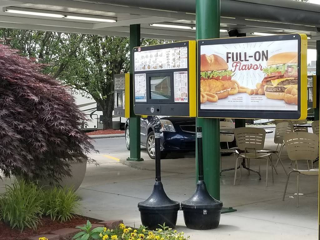 Sonic Drive-In | restaurant | 1117 Madison St, Shelbyville, TN 37160, USA | 9316844420 OR +1 931-684-4420