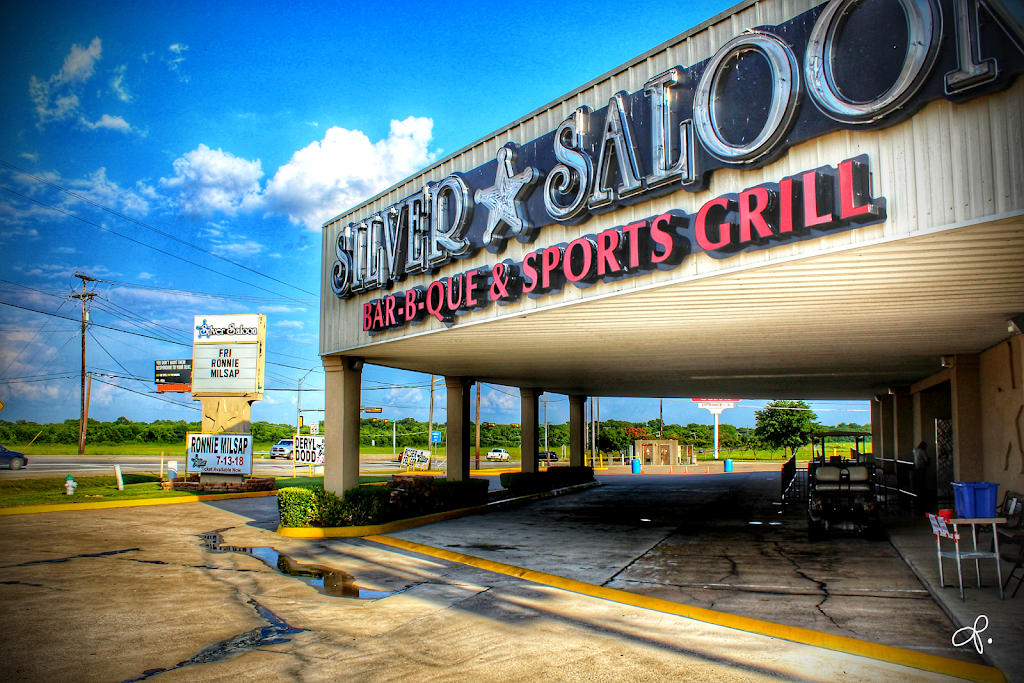 Silver Saloon | night club | 1708 TX-34, Terrell, TX 75160, USA | 9725247111 OR +1 972-524-7111