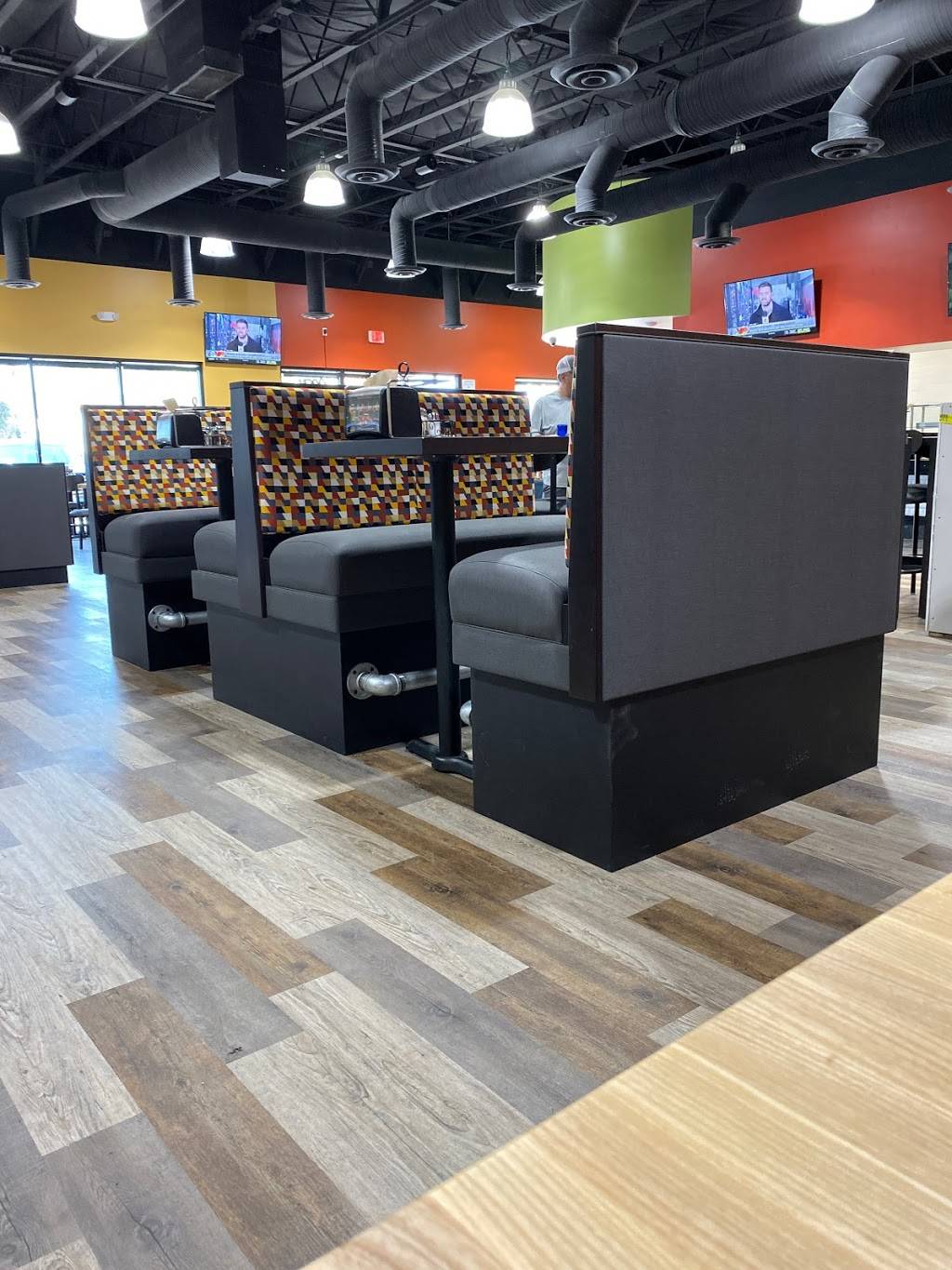 Round Table Pizza | meal takeaway | 29910 Murrieta Hot Springs Rd, Murrieta, CA 92563, USA | 9516771014 OR +1 951-677-1014