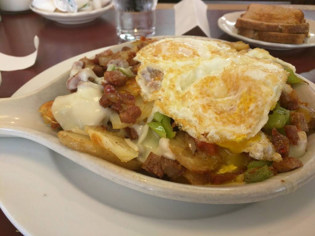 Newbarrys | restaurant | 2995 W Jewell Ave, Denver, CO 80219, USA | 3039355503 OR +1 303-935-5503