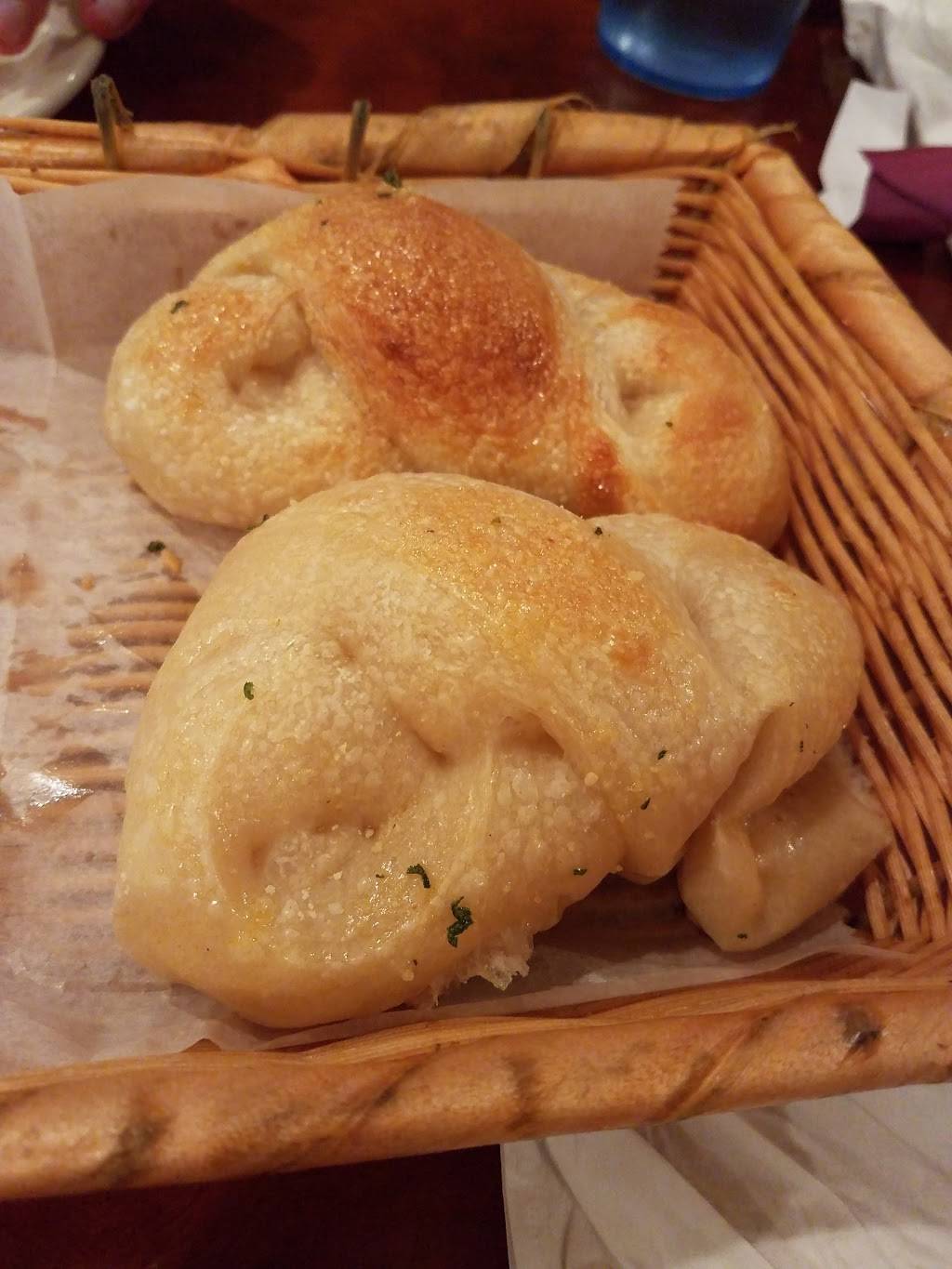 Napolis Italian Restaurant | restaurant | 3969 Teasley Ln, Denton, TX 76210, USA | 9403823344 OR +1 940-382-3344