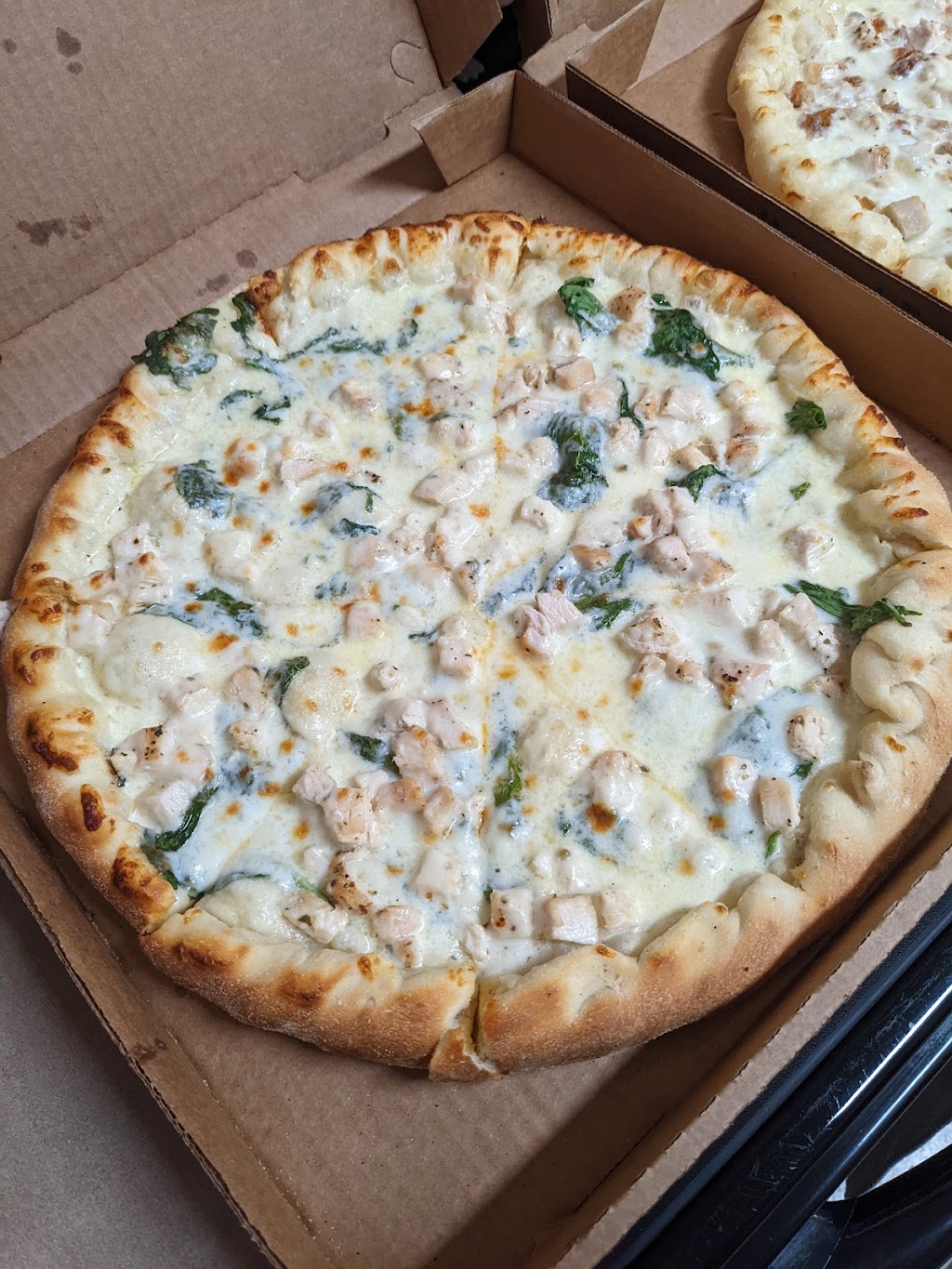 4 Brothers Pizza | restaurant | 1060 Market Dr #5, Vernal, UT 84078, USA | 4357894276 OR +1 435-789-4276