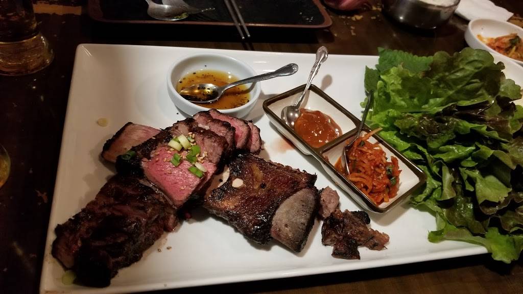 Ttowa Korean Bistro | restaurant | 161 W Wing St, Arlington Heights, IL 60005, USA | 8477494493 OR +1 847-749-4493