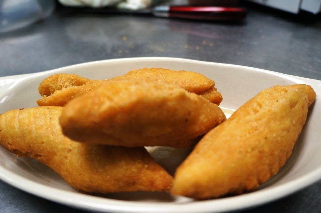 Da Blue Lagoon: Jamaican Kitchen | restaurant | 11705 Pendleton Pike, Indianapolis, IN 46236, USA | 3178553778 OR +1 317-855-3778