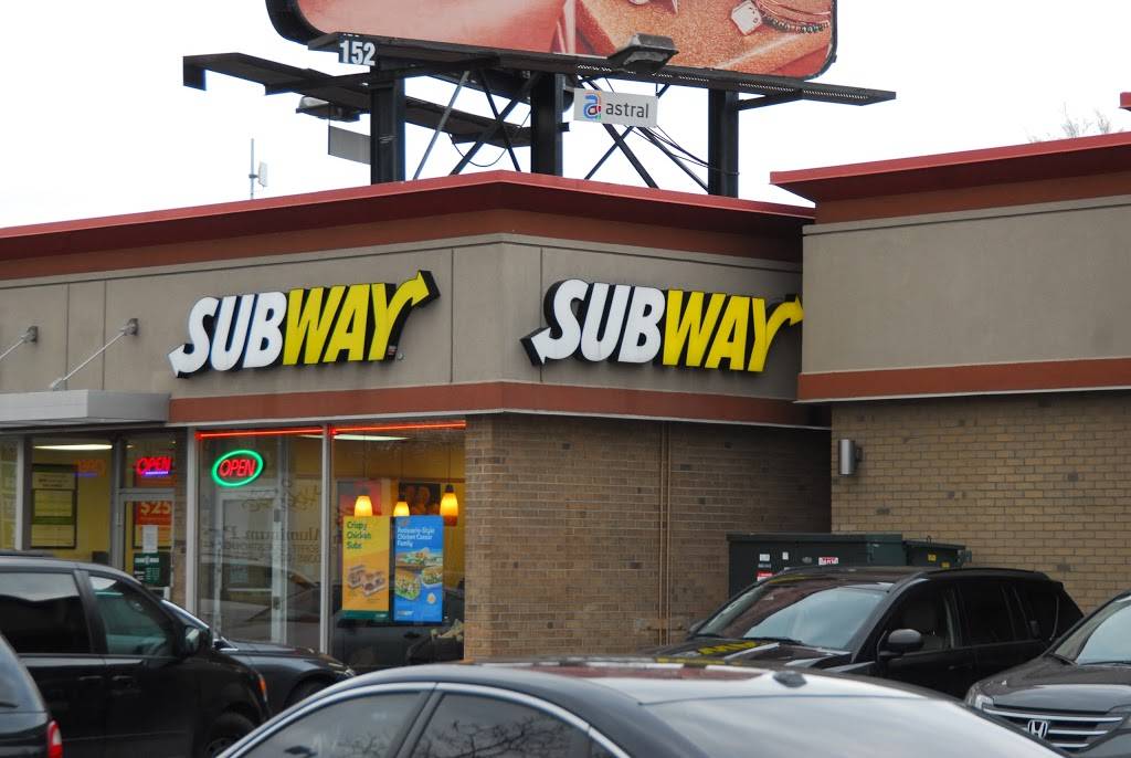 Subway | restaurant | 4545 Kingston Rd, Scarborough, ON M1E 2P1, Canada | 4167242400 OR +1 416-724-2400