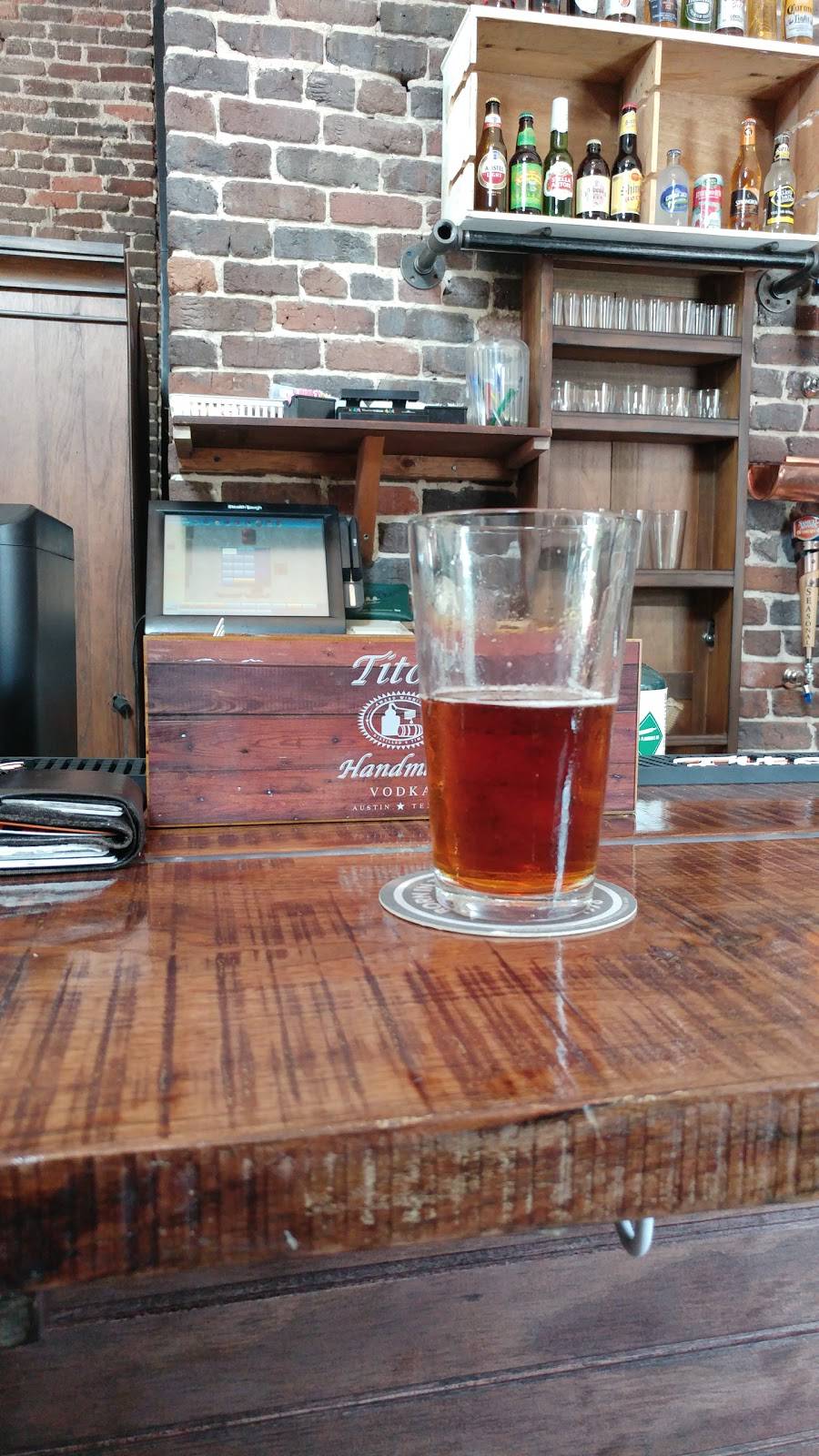 Angelos In The Gap | restaurant | 527 Colwyn St, Cumberland Gap, TN 37724, USA | 4238013314 OR +1 423-801-3314