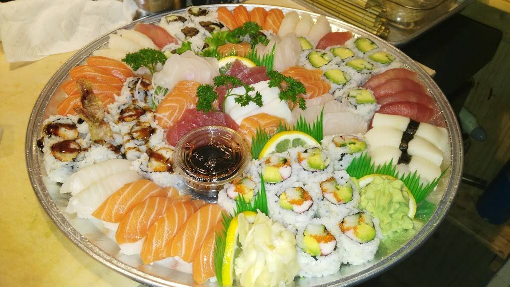 U-Know Sushi | restaurant | 170 The Queensway, Etobicoke, ON M8Y 1J3, Canada | 4169019311 OR +1 416-901-9311