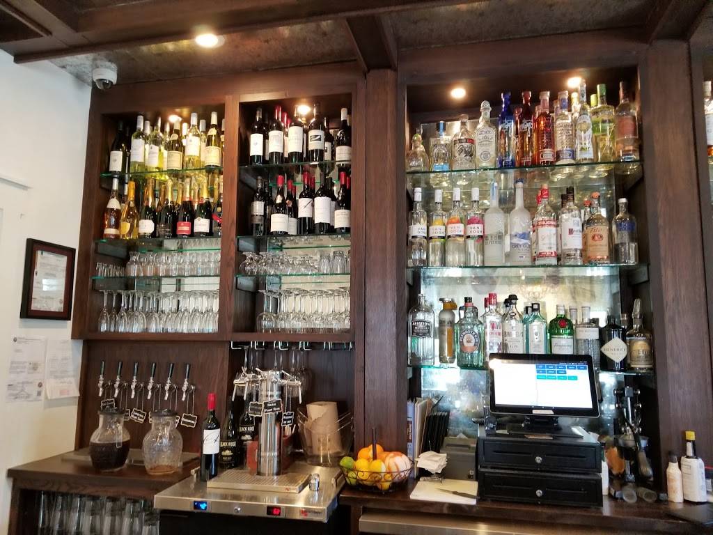 The Left Bank Bistro | restaurant | 1225 Dr M.L.K. Jr St N, St. Petersburg, FL 33701, USA | 7272561691 OR +1 727-256-1691